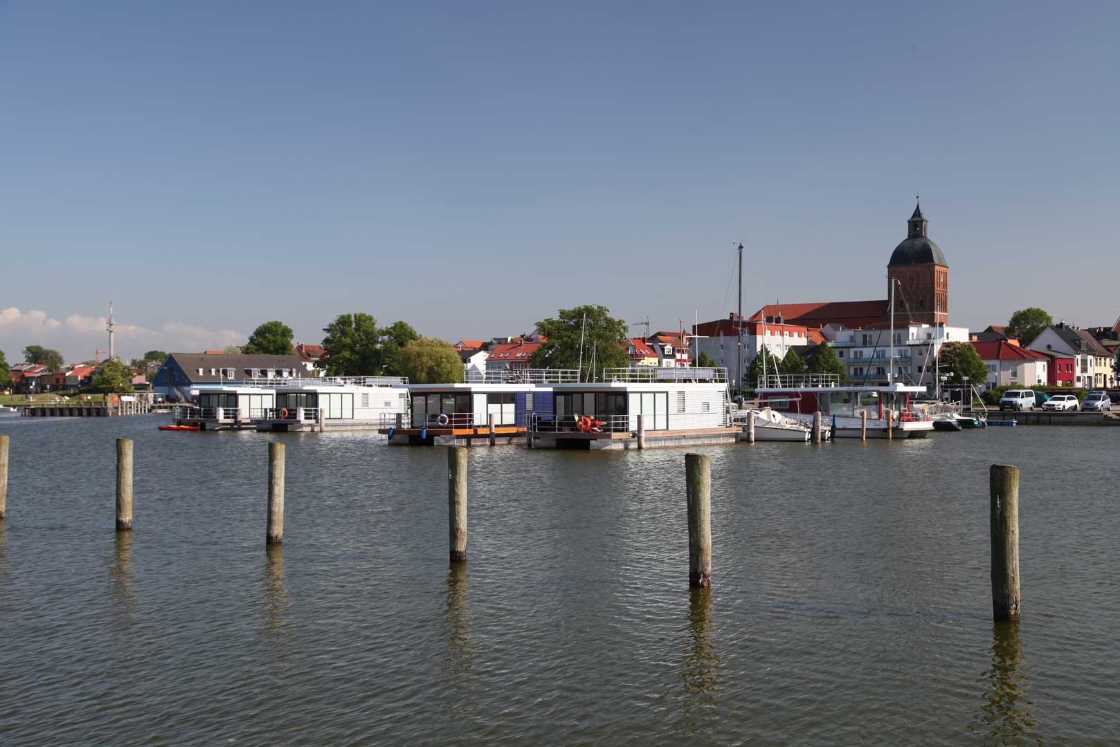 hausboote ostsee ribnitz damgarten