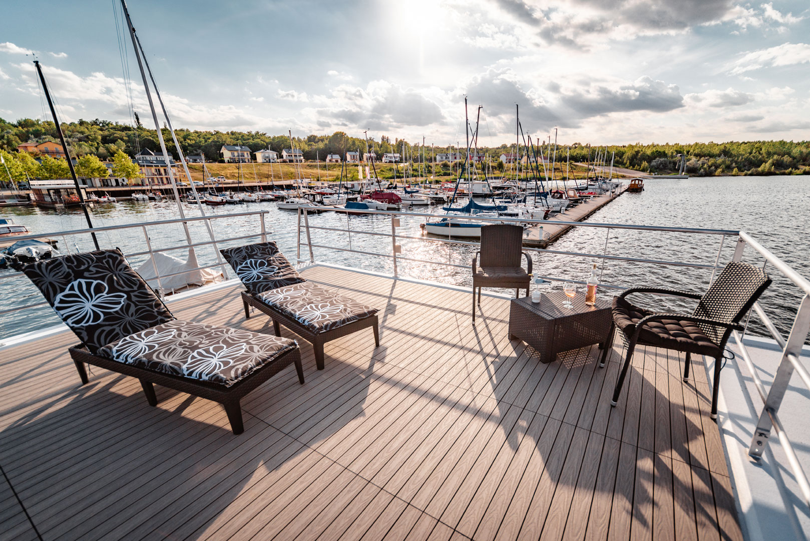 hausboot dachterrasse